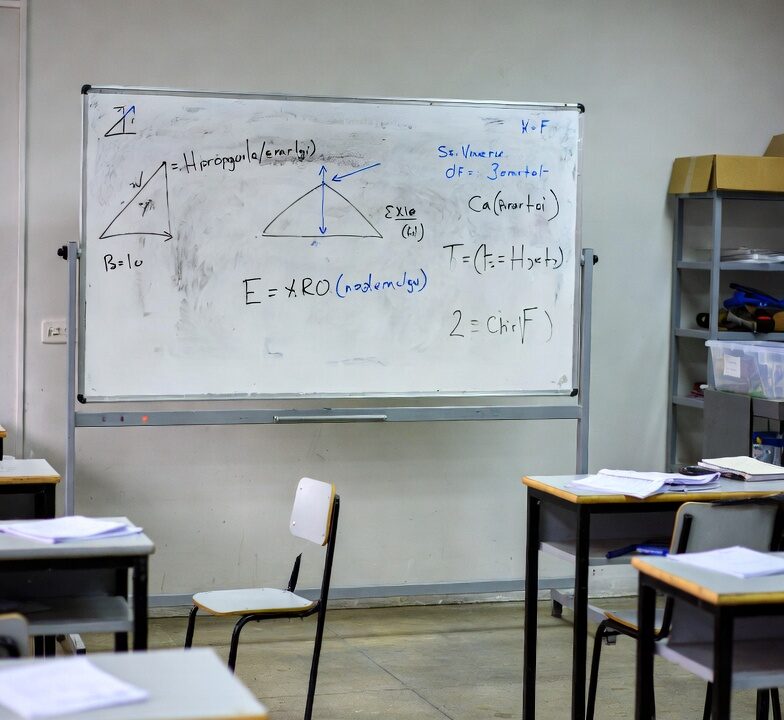 Криза в муніципальному транспортному секторі ПАР загострюється через нестачу інженерів